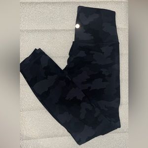 Black camo Lululemon Align 25” High Rise Leggings